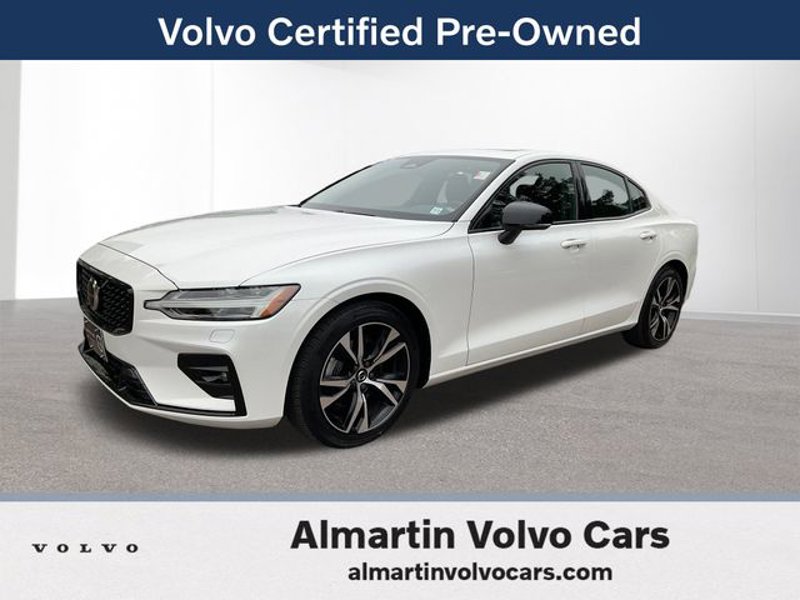 Certified 2025 Volvo S60 B5 Core image 1