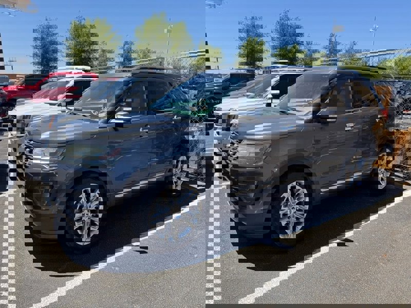 Used 2016 Ford Explorer Limited w/ Equipment Group 301A image 1