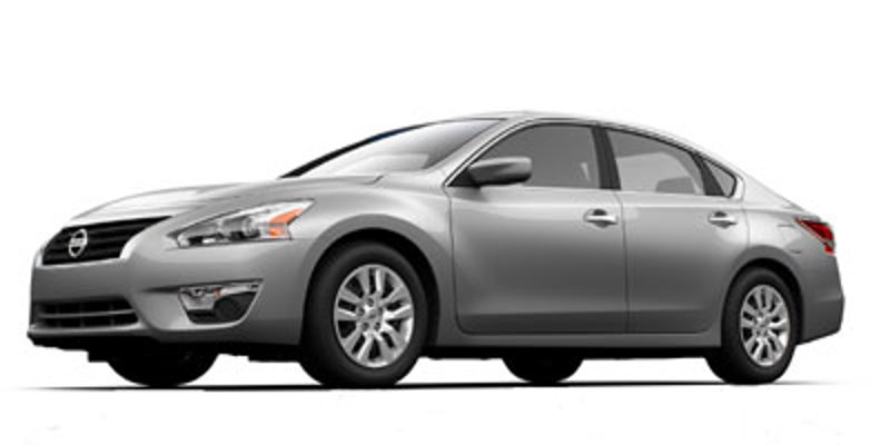 Used 2013 Nissan Altima 2.5 S image 1