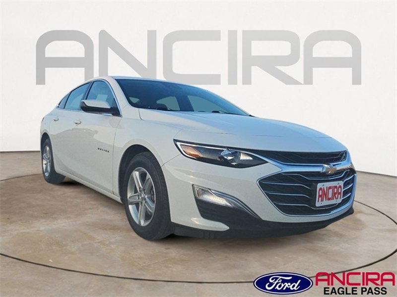 Used 2024 Chevrolet Malibu LS w/ Driver Confidence Package image 1