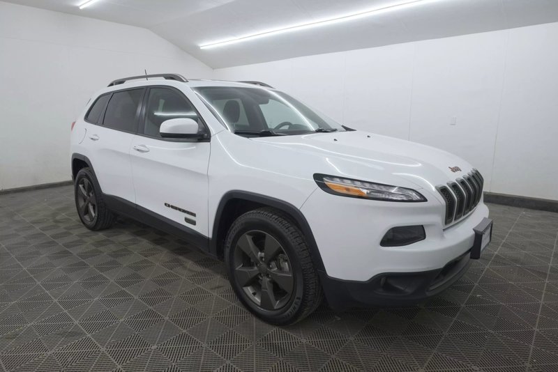 Used 2016 Jeep Cherokee 75th Anniversary image 1