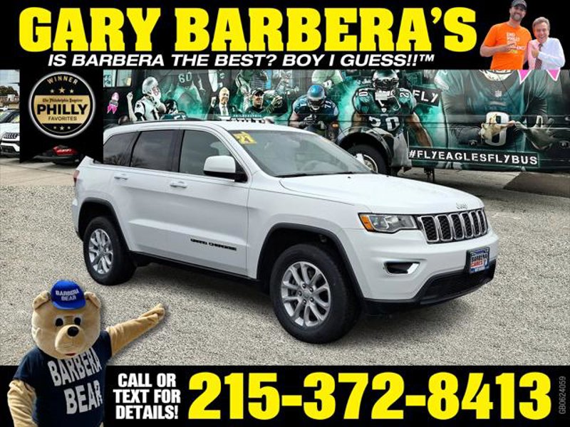 Certified 2021 Jeep Grand Cherokee Laredo image 1