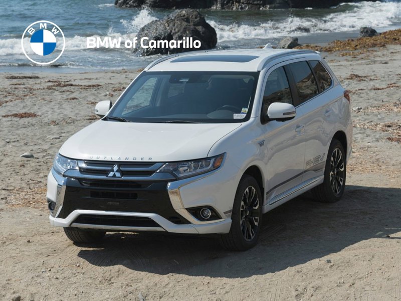 Used 2018 Mitsubishi Outlander GT image 1