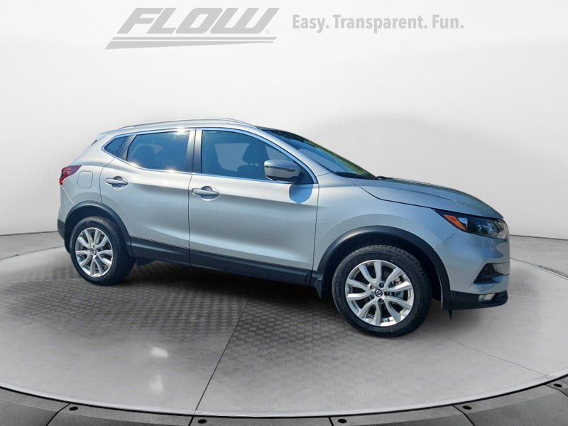 Certified 2022 Nissan Rogue Sport SV image 1