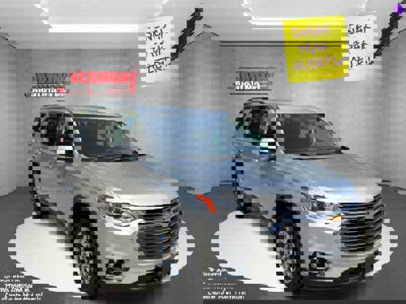 Used 2019 Chevrolet Traverse LT image 1