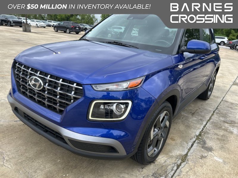 Certified 2022 Hyundai Venue Limited image 1