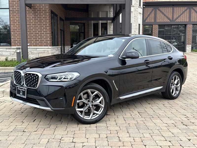 Used 2022 BMW X4 xDrive30i w/ Convenience Package image 1