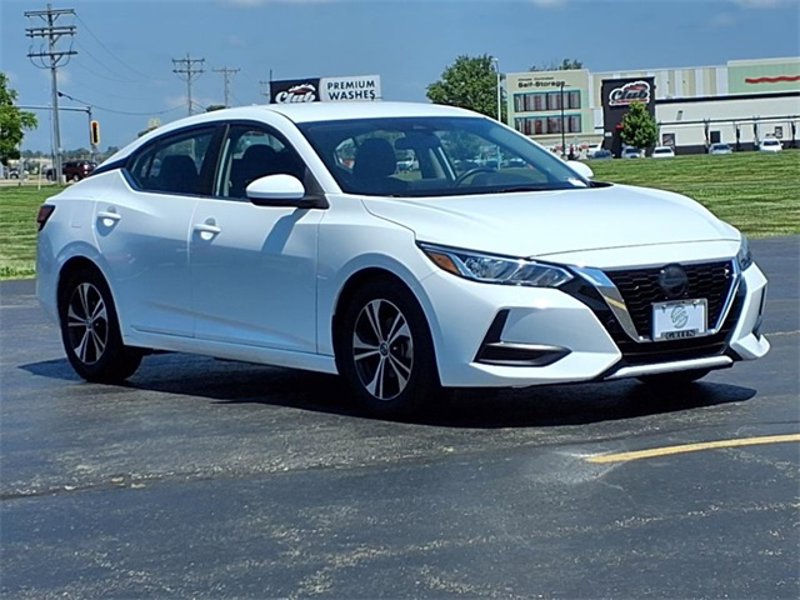 Used 2022 Nissan Sentra SV image 1