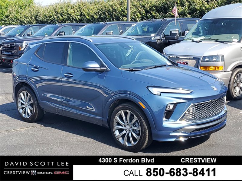 Certified 2025 Buick Encore GX Avenir w/ Avenir Convenience Package image 1