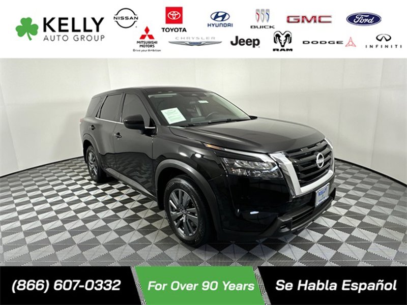 Certified 2024 Nissan Pathfinder S image 1