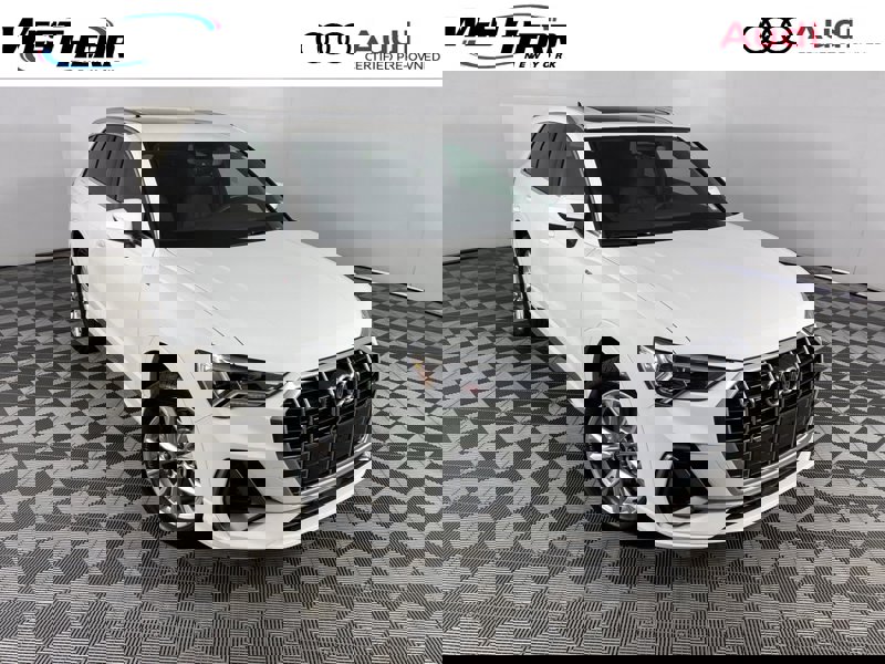Certified 2024 Audi Q3 2.0T Premium w/ Convenience Package image 1