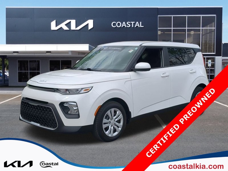Certified 2022 Kia Soul LX image 1