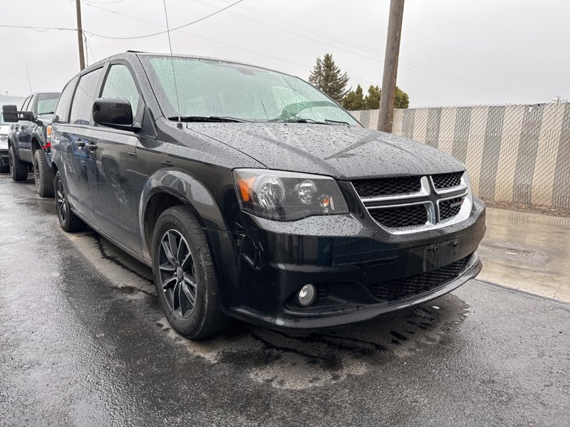 Used 2018 Dodge Grand Caravan GT image 1