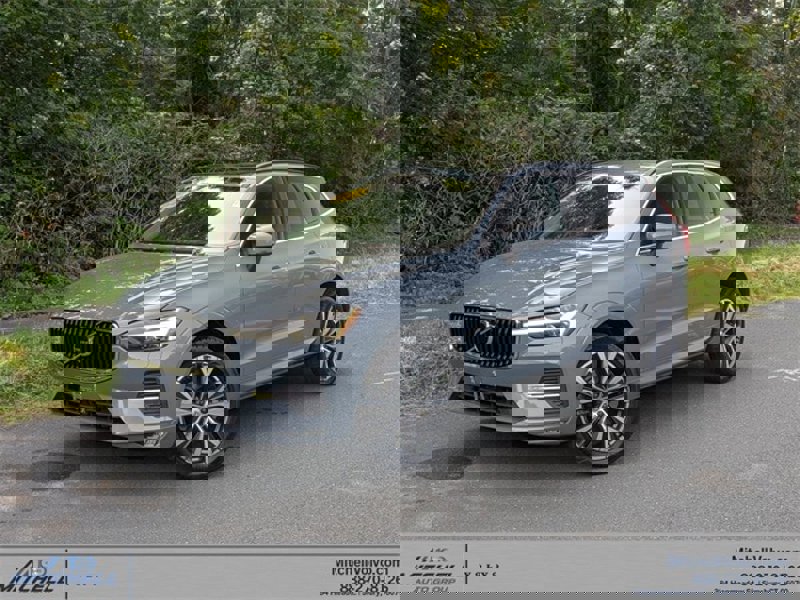 Certified 2022 Volvo XC60 B5 Momentum w/ Climate Package image 1