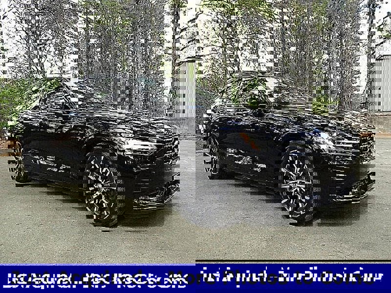 Certified 2022 Volvo S60 B5 Momentum image 1