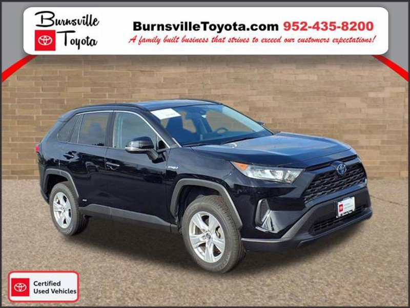 Certified 2019 Toyota RAV4 LE image 1
