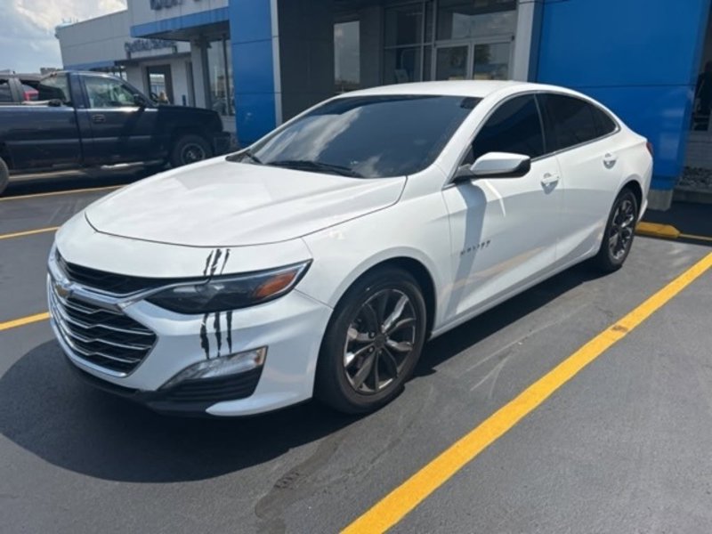 Used 2019 Chevrolet Malibu LT image 1
