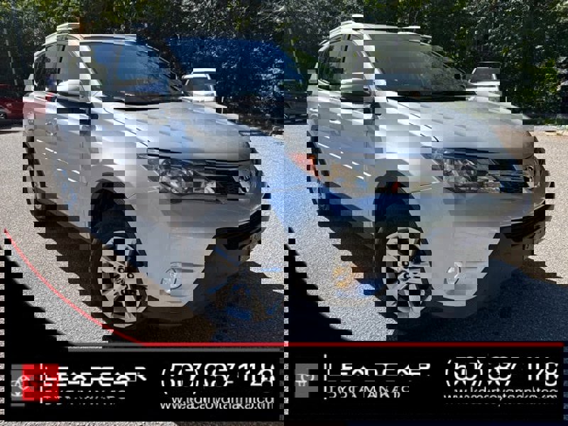 Used 2015 Toyota RAV4 XLE image 1