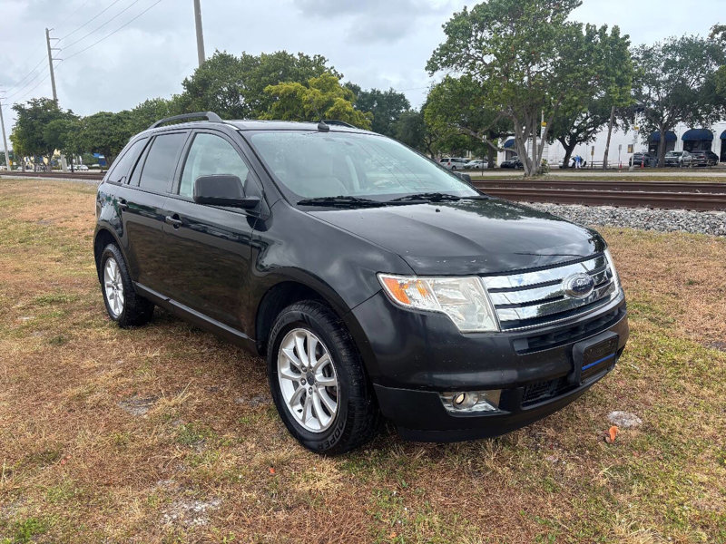 Used 2010 Ford Edge SEL image 1