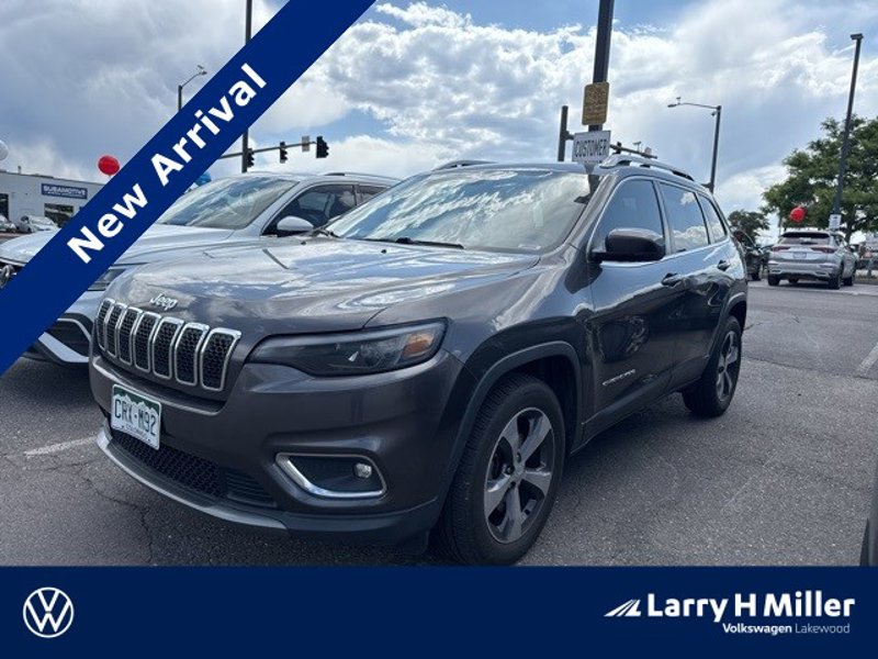 Used 2019 Jeep Cherokee Limited image 1
