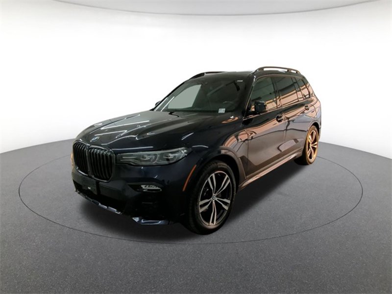 Certified 2022 BMW X7 xDrive40i w/ M Sport Package image 1