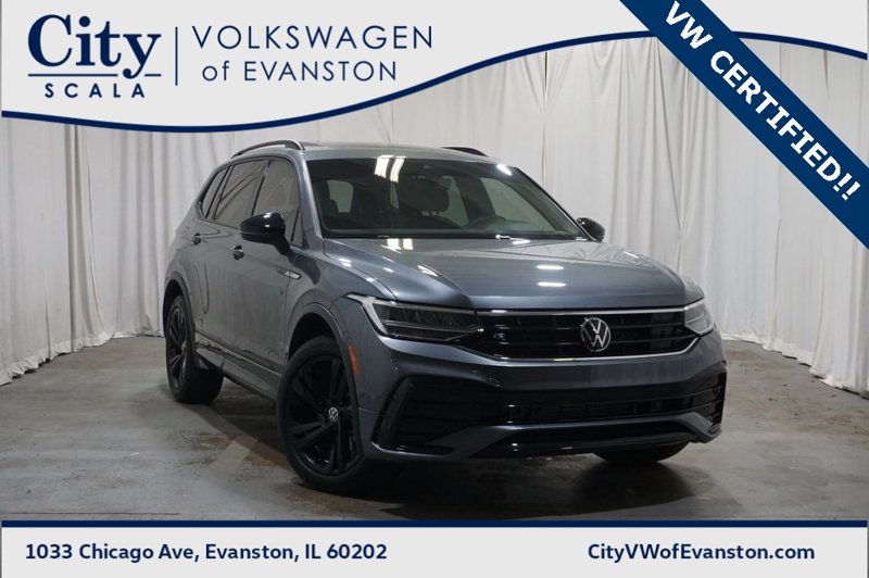 Certified 2023 Volkswagen Tiguan SE R-Line image 1