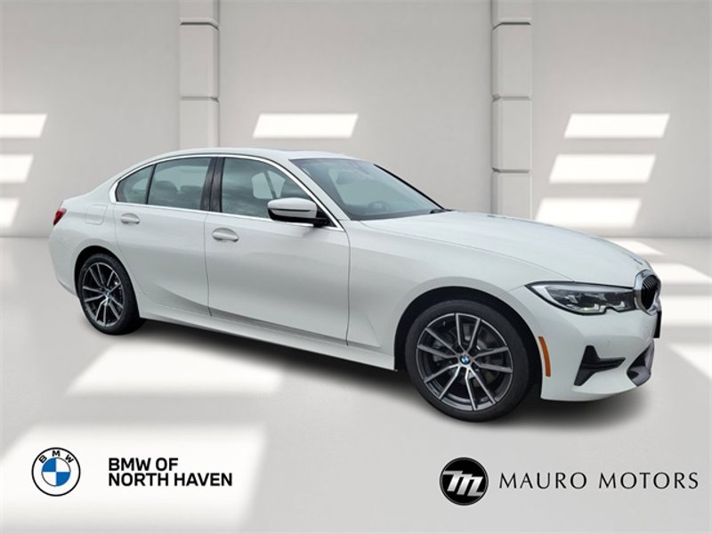 Certified 2022 BMW 330i xDrive Sedan w/ Driving Assistance Package image 1