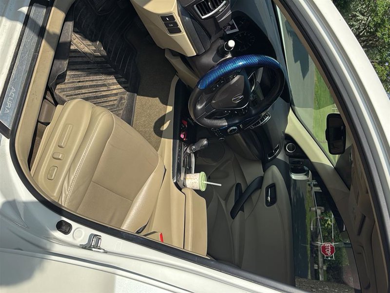 Used 2016 Acura RDX w/ Technology Package image 1