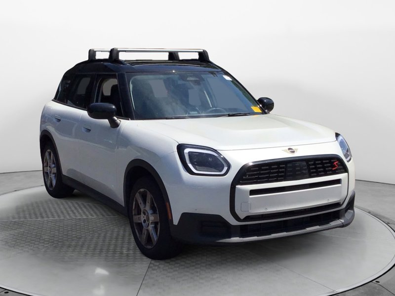 Certified 2025 MINI Cooper Countryman S image 1