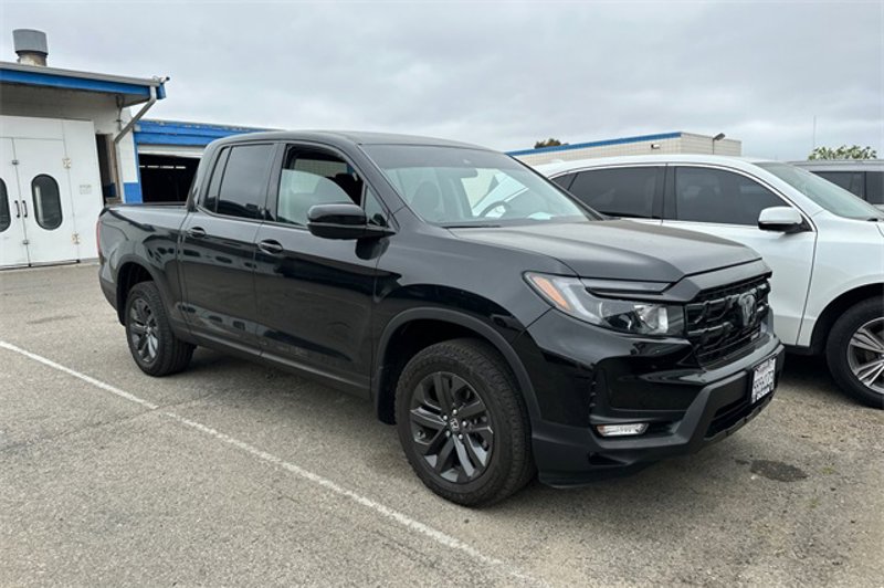 Certified 2024 Honda Ridgeline Sport image 1