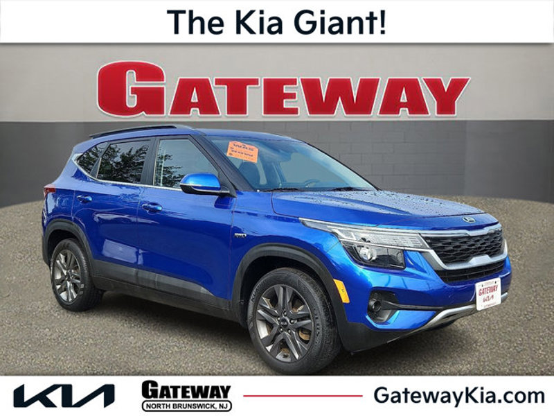 Certified 2021 Kia Seltos S image 1