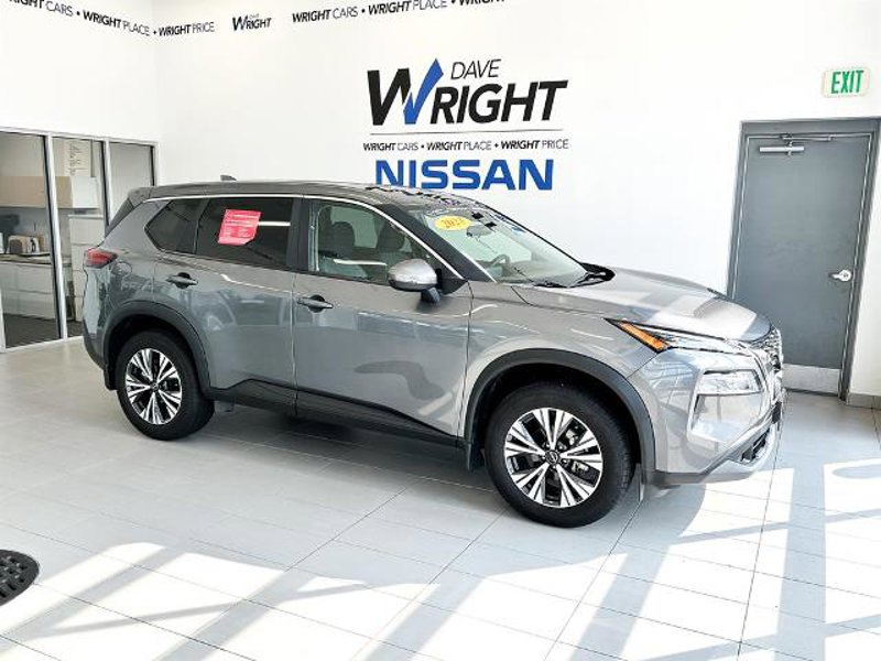 Certified 2023 Nissan Rogue SV image 1