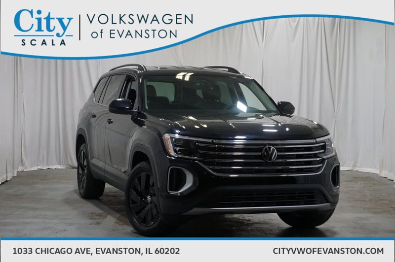 Certified 2025 Volkswagen Atlas SE w/ Black Wheel Package image 1