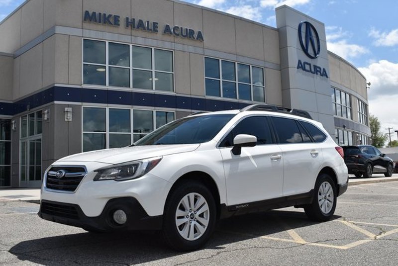 Used 2019 Subaru Outback 2.5i Premium image 1