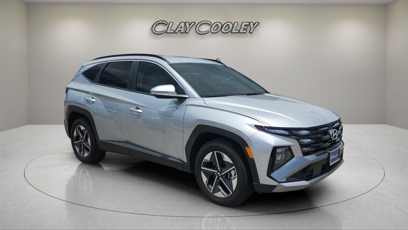 Certified 2025 Hyundai Tucson SEL image 1