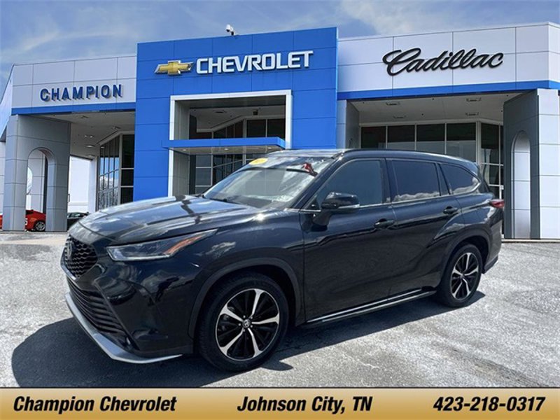 Used 2021 Toyota Highlander XSE image 1