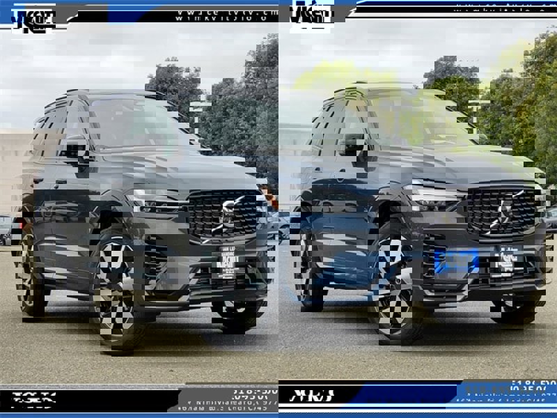 Certified 2025 Volvo XC60 T8 Plus w/ Protection Package Premier image 1