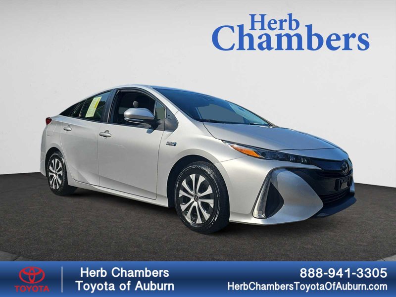 Used 2021 Toyota Prius Prime XLE image 1