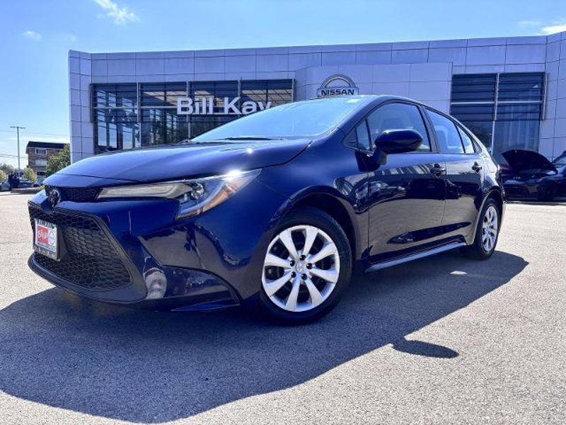 Used 2022 Toyota Corolla LE image 1
