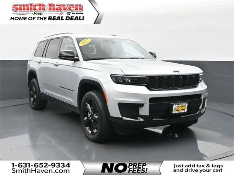 Certified 2022 Jeep Grand Cherokee L Laredo image 1