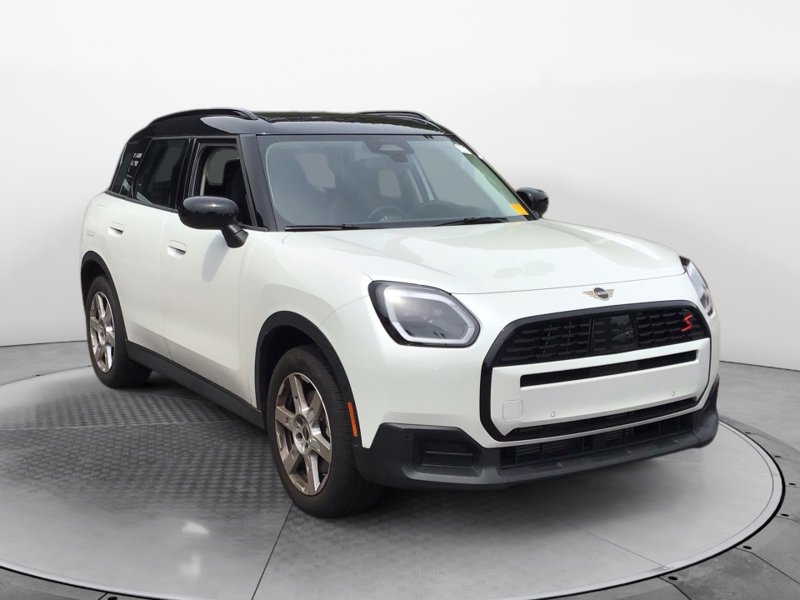 Certified 2025 MINI Cooper Countryman S image 1