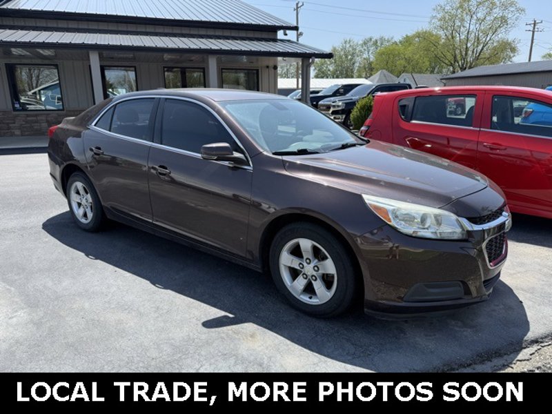 Used 2015 Chevrolet Malibu LT image 1