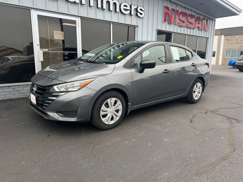 Certified 2025 Nissan Versa S w/ Trunk Package image 1