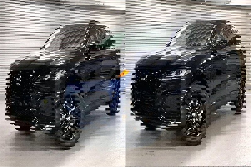 New 2026 Jaguar F-PACE R-Dynamic S image 1