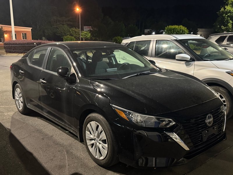 Used 2024 Nissan Sentra S image 1