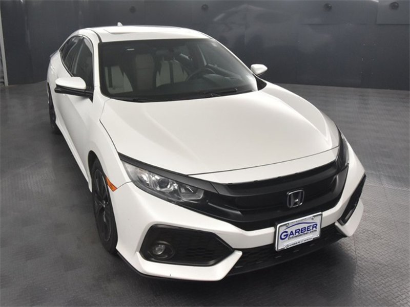 Used 2017 Honda Civic EX image 1