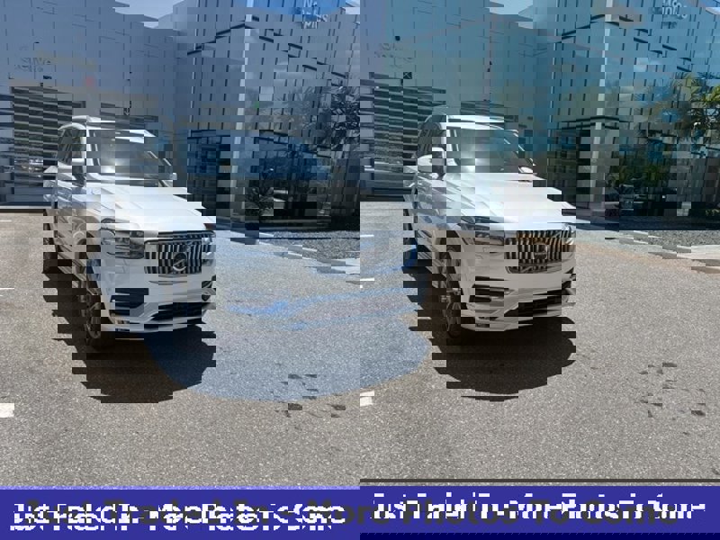 Certified 2023 Volvo XC90 B6 Ultimate w/ Lounge Package image 1
