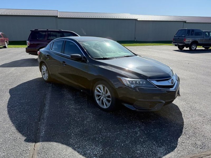 Used 2018 Acura ILX image 1