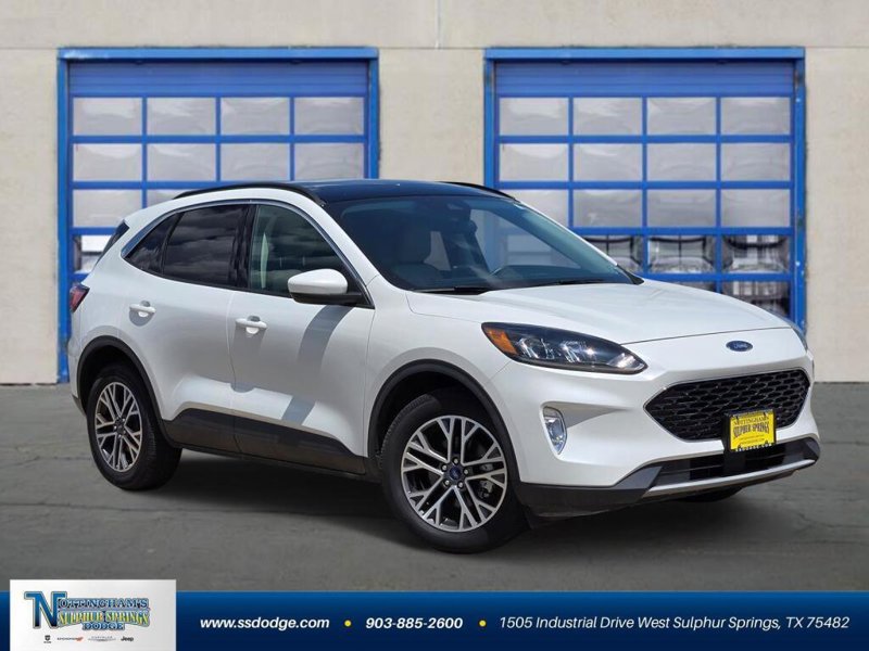 Used 2020 Ford Escape SEL image 1