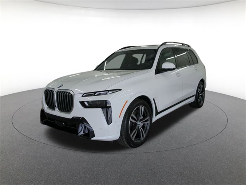 Certified 2024 BMW X7 xDrive40i w/ M Sport Package image 1